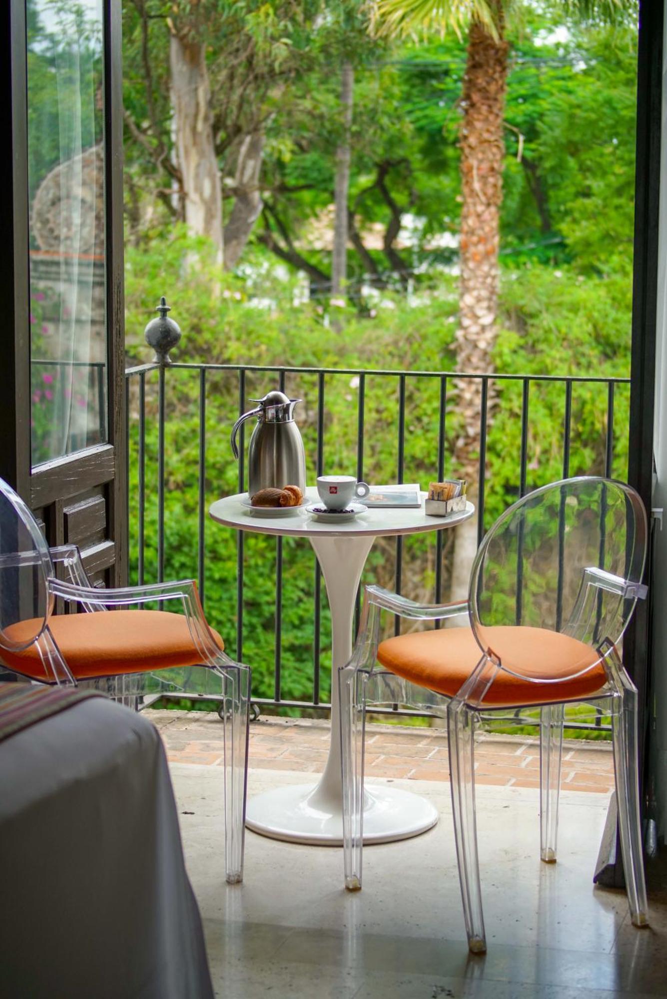 Anticavilla Hotel Restaurante & Spa (Adults Only) Cuernavaca Bagian luar foto